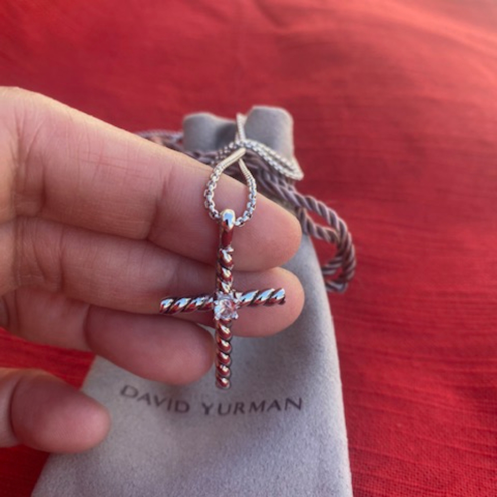 David Yurman 925 Silver Cross Necklace - Picture 3 of 6